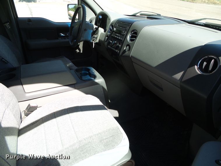 image for item DC5128 2007 Ford F150 XLT SuperCrew pickup truck