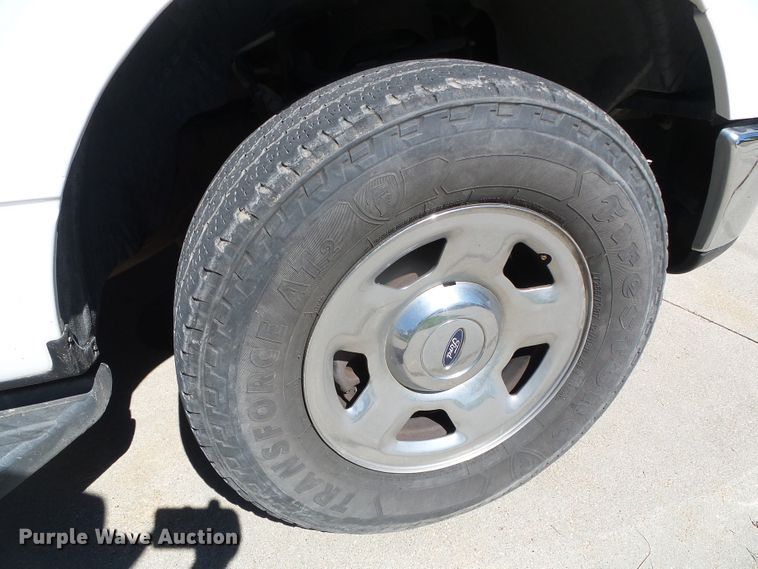 image for item DC5128 2007 Ford F150 XLT SuperCrew pickup truck