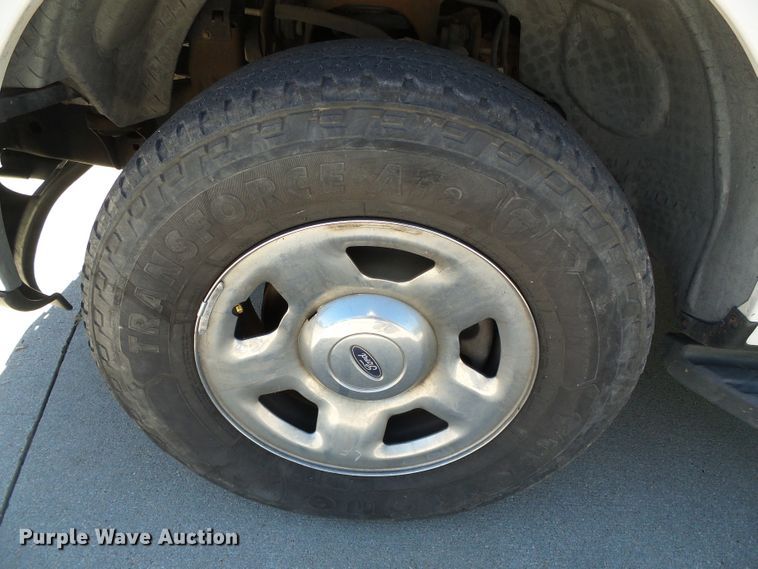 image for item DC5128 2007 Ford F150 XLT SuperCrew pickup truck