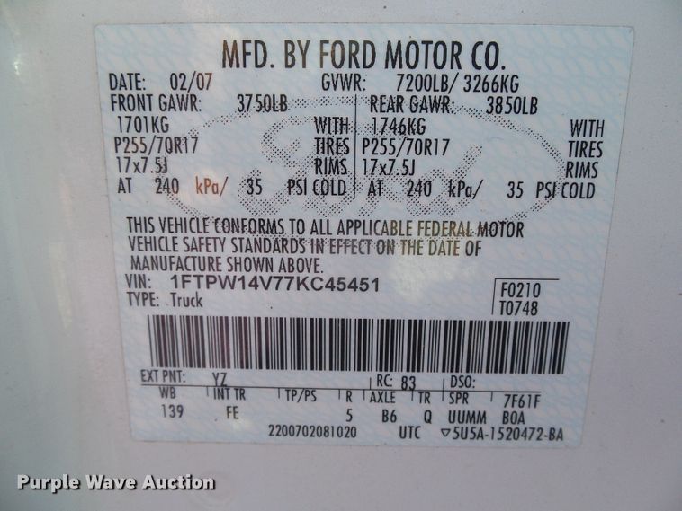 image for item DC5128 2007 Ford F150 XLT SuperCrew pickup truck