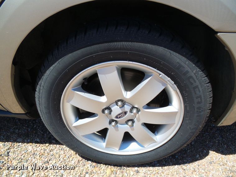 image for item DC5129 2005 Ford Five Hundred SEL