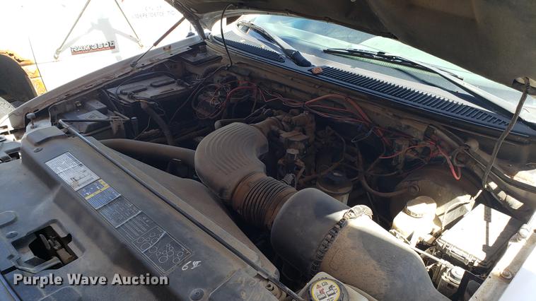 image for item DD4712 2001 Ford F150 SuperCab pickup truck