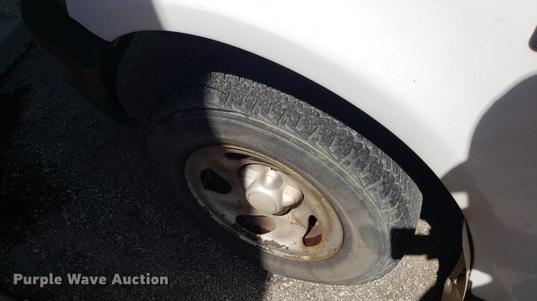 image for item DD4712 2001 Ford F150 SuperCab pickup truck