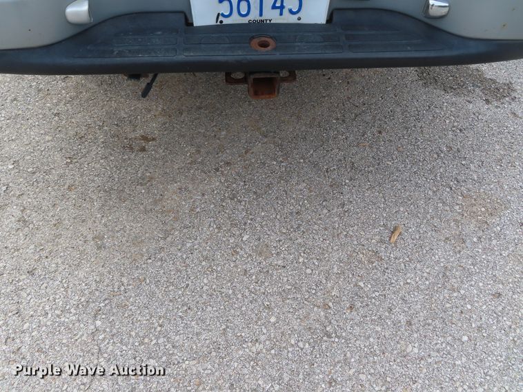 image for item DD6214 2001 Chevrolet Silverado 1500 pickup truck