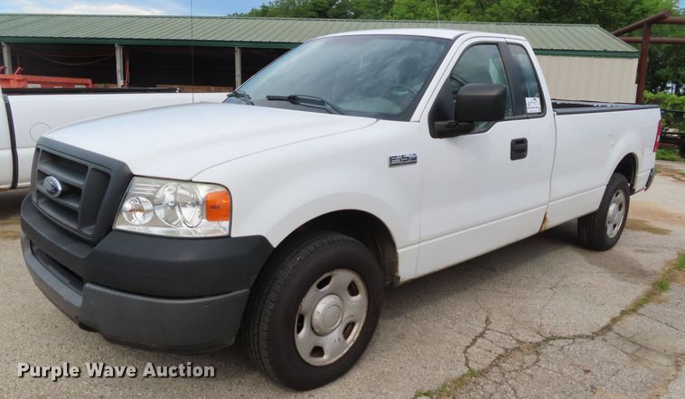 image for item DD6215 2005 Ford F150 pickup truck