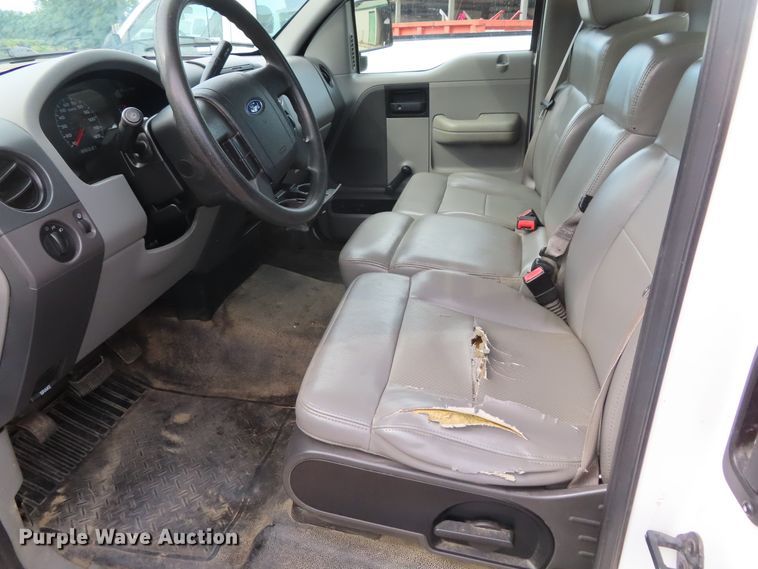 image for item DD6215 2005 Ford F150 pickup truck