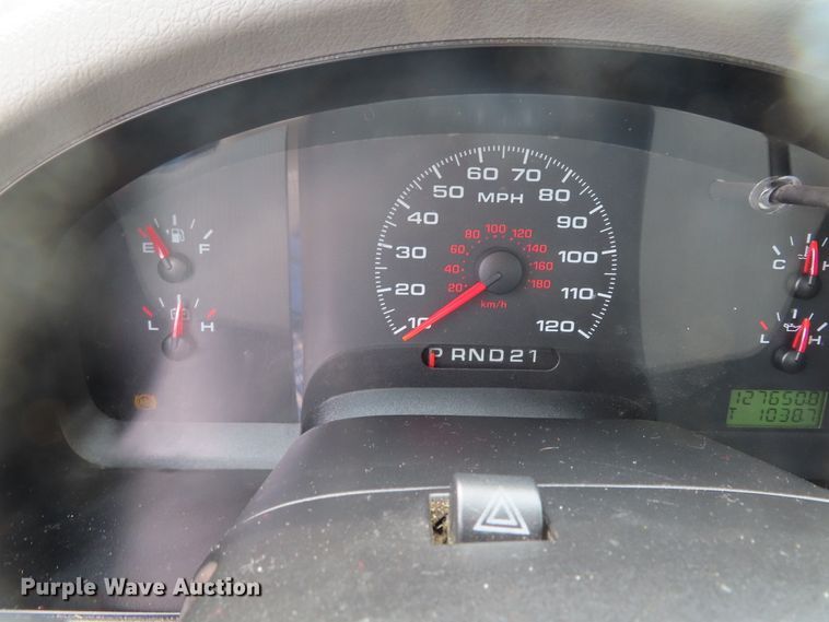 image for item DD6215 2005 Ford F150 pickup truck