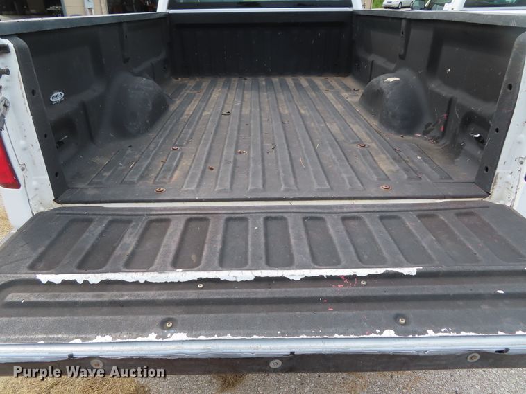 image for item DD6215 2005 Ford F150 pickup truck