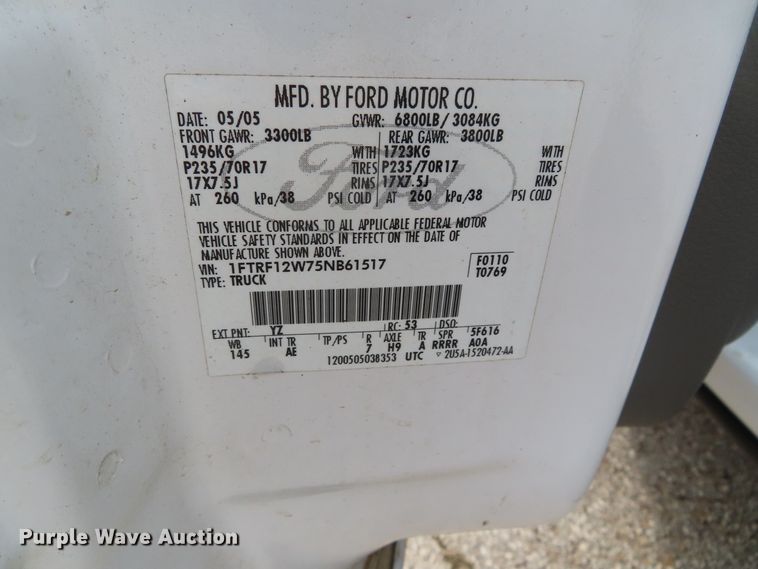 image for item DD6215 2005 Ford F150 pickup truck