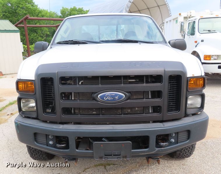 image for item DD6216 2008 Ford F250 Super Duty pickup truck