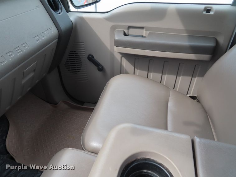 image for item DD6216 2008 Ford F250 Super Duty pickup truck