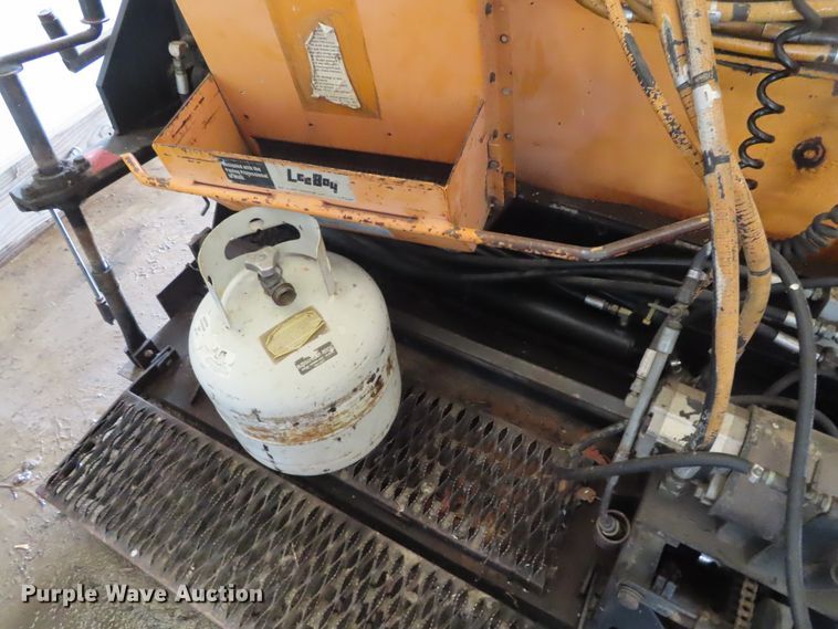 image for item DD6219 LeeBoy L8000T paver