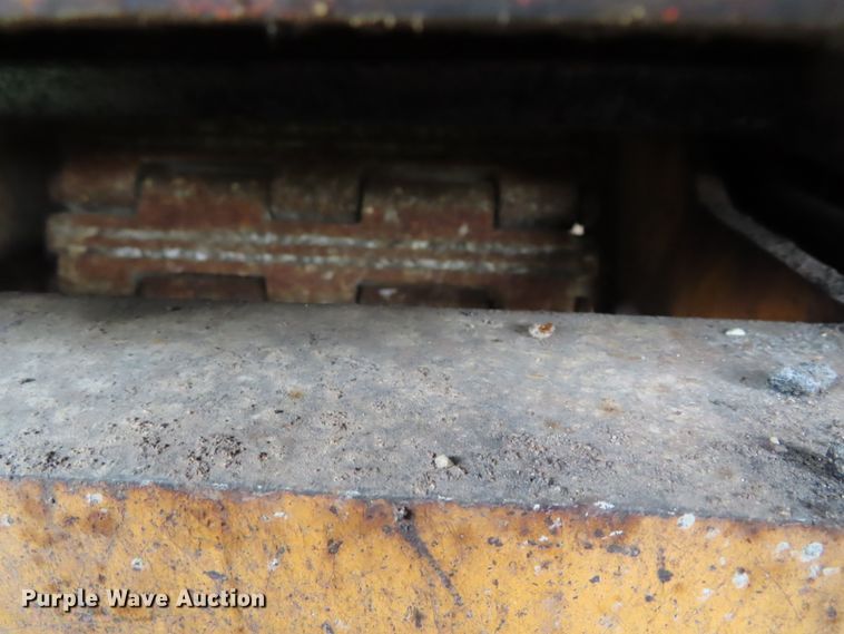 image for item DD6219 LeeBoy L8000T paver