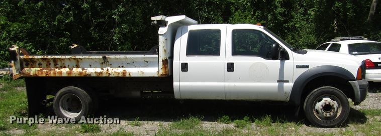 image for item DD6253 2006 Ford F450 Crew Cab dump truck