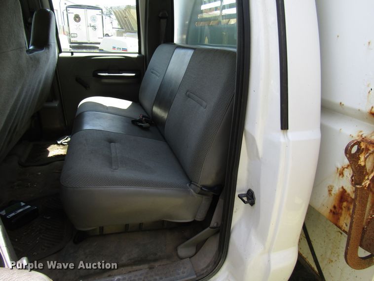 image for item DD6253 2006 Ford F450 Crew Cab dump truck