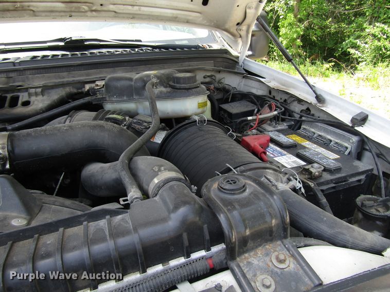 image for item DD6253 2006 Ford F450 Crew Cab dump truck