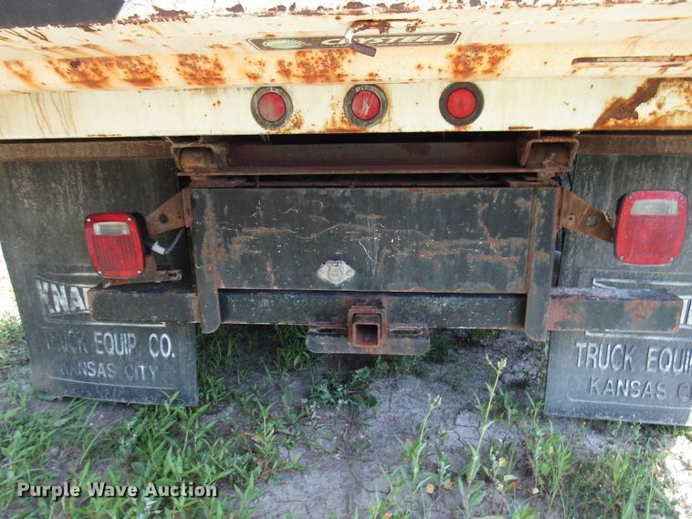 image for item DD6253 2006 Ford F450 Crew Cab dump truck