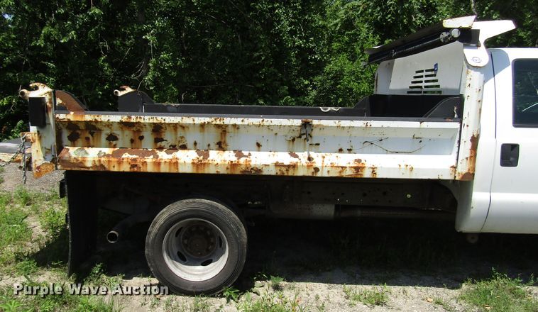 image for item DD6253 2006 Ford F450 Crew Cab dump truck