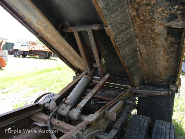 image for item DD6253 2006 Ford F450 Crew Cab dump truck