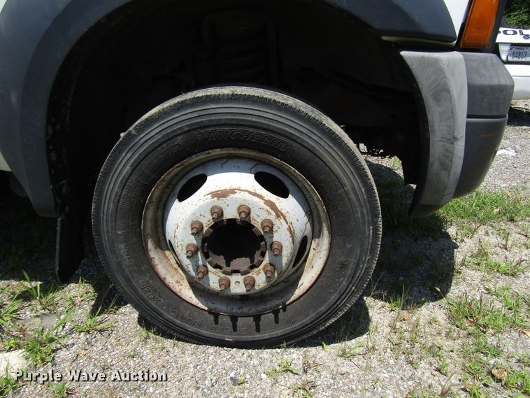 image for item DD6253 2006 Ford F450 Crew Cab dump truck