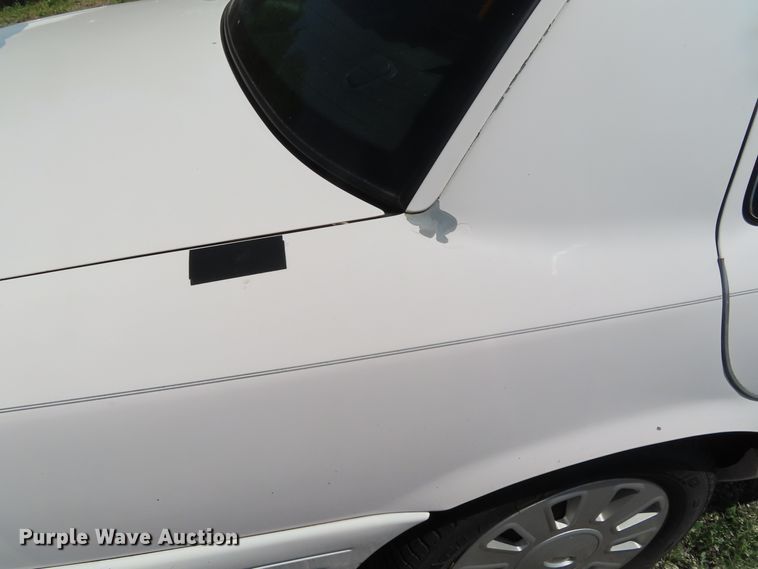 image for item DD6261 2006 Ford Crown Victoria Police Interceptor