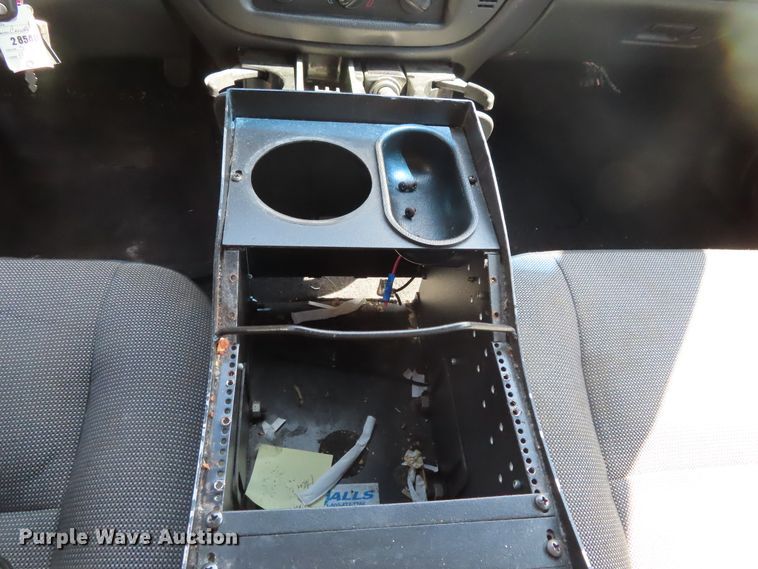 image for item DD6262 2006 Ford Crown Victoria Police Interceptor