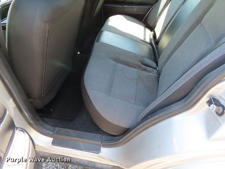 image for item DD6262 2006 Ford Crown Victoria Police Interceptor