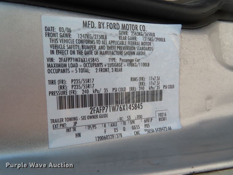 image for item DD6262 2006 Ford Crown Victoria Police Interceptor