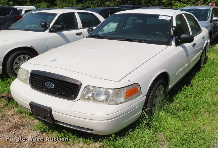 image for item DD6263 2008 Ford Crown Victoria Police Interceptor