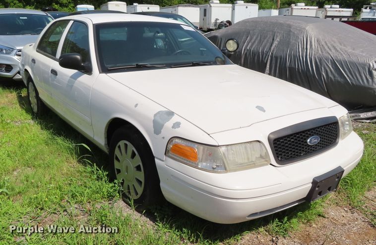 image for item DD6263 2008 Ford Crown Victoria Police Interceptor