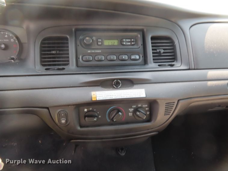 image for item DD6263 2008 Ford Crown Victoria Police Interceptor