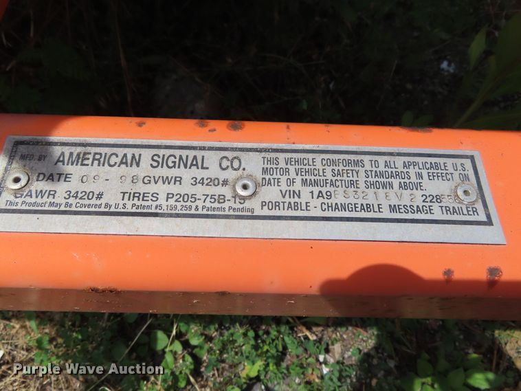 image for item DD6266 1997 American Signal Co message board trailer