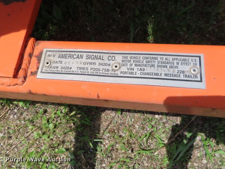 image for item DD6267 1997 American Signal Co. message board trailer