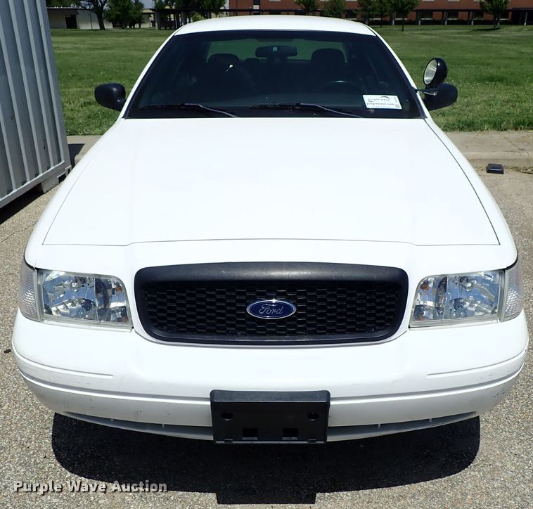image for item DE5407 2006 Ford Crown Victoria Police Interceptor