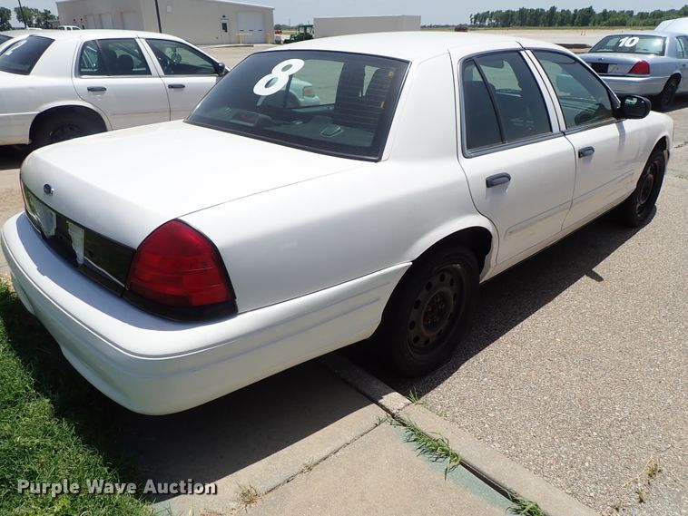 image for item DE5407 2006 Ford Crown Victoria Police Interceptor