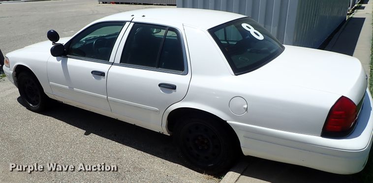 image for item DE5407 2006 Ford Crown Victoria Police Interceptor