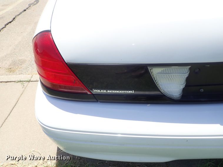 image for item DE5407 2006 Ford Crown Victoria Police Interceptor