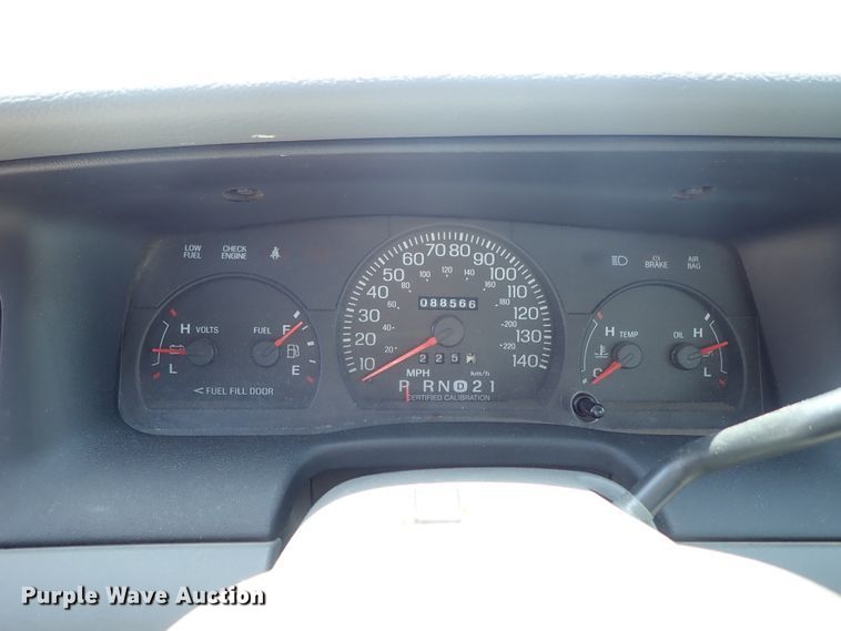 image for item DE5410 2003 Ford Crown Victoria Police Interceptor