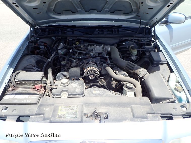 image for item DE5410 2003 Ford Crown Victoria Police Interceptor