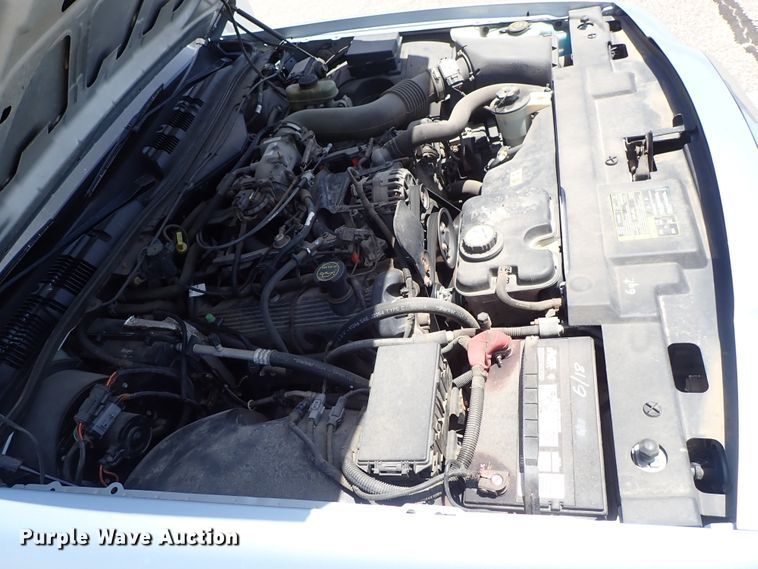 image for item DE5410 2003 Ford Crown Victoria Police Interceptor