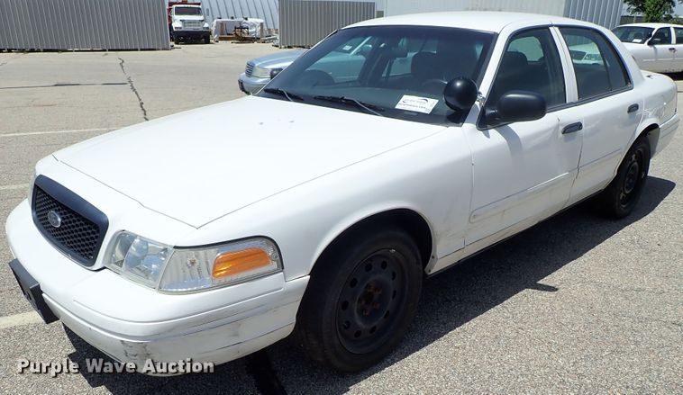 image for item DE5411 2007 Ford Crown Victoria Police Interceptor