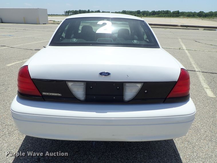 image for item DE5411 2007 Ford Crown Victoria Police Interceptor