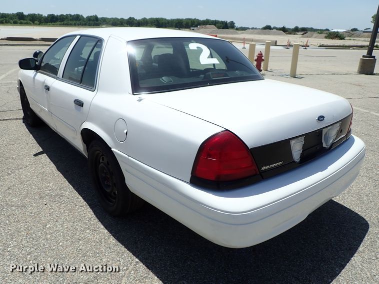 image for item DE5411 2007 Ford Crown Victoria Police Interceptor