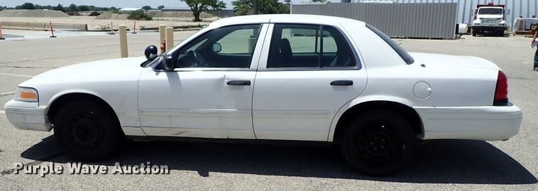 image for item DE5411 2007 Ford Crown Victoria Police Interceptor