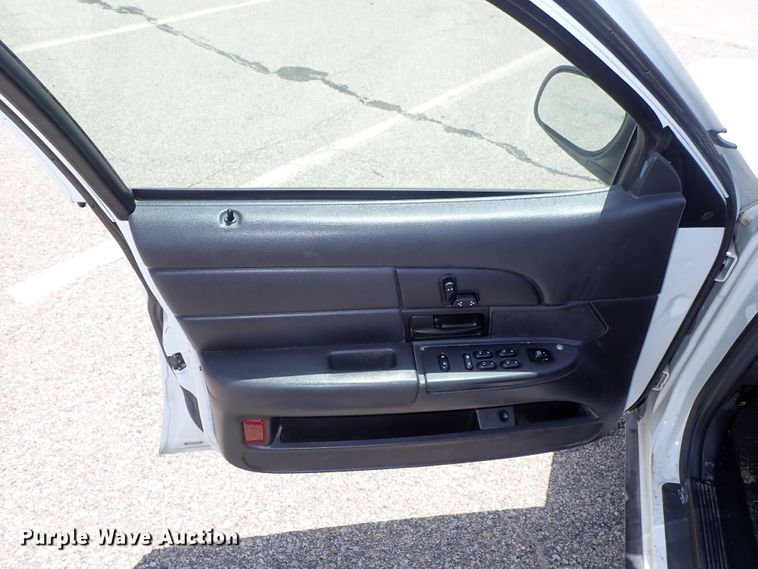 image for item DE5411 2007 Ford Crown Victoria Police Interceptor