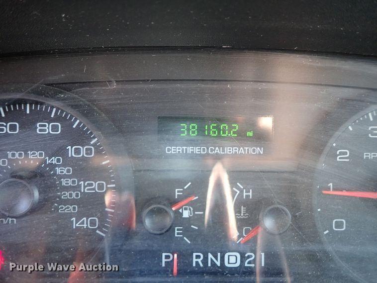 image for item DE5411 2007 Ford Crown Victoria Police Interceptor