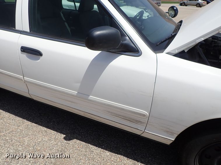 image for item DE5411 2007 Ford Crown Victoria Police Interceptor