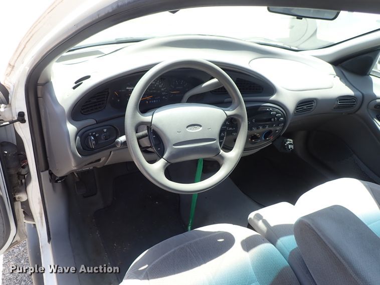 image for item DE5413 1998 Ford Taurus