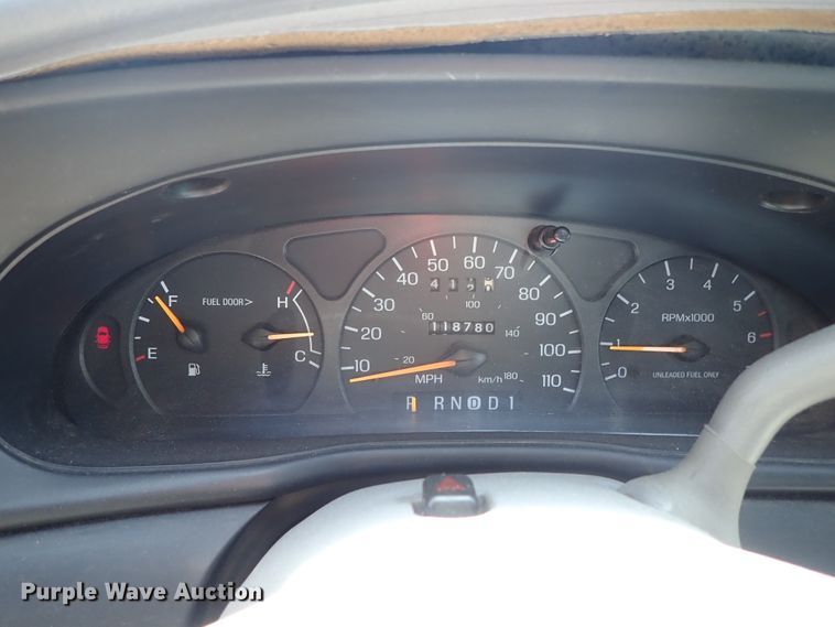 image for item DE5413 1998 Ford Taurus