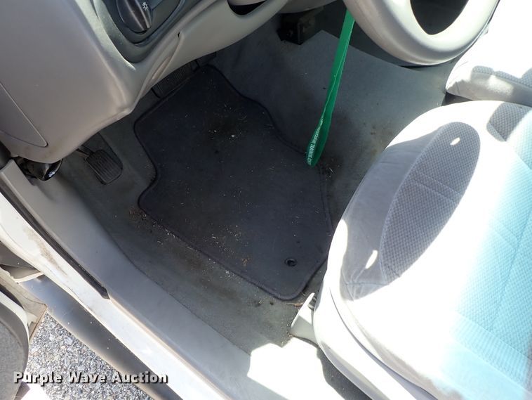 image for item DE5413 1998 Ford Taurus